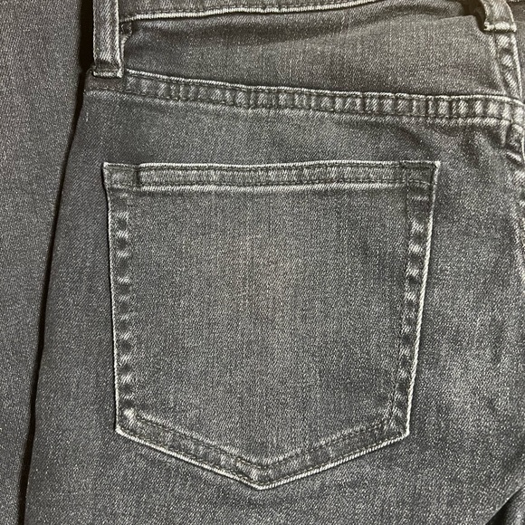 J Crew 9” High Rise Toothpick Black Denim Jean Size 27 - Picture 3 of 5